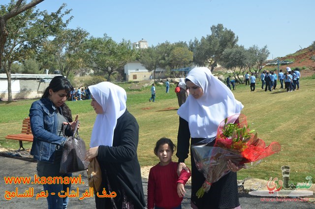 فيديو: صف الفراشات يطير كالفراشات في احضان منتزه عبد الكريم قاسم 